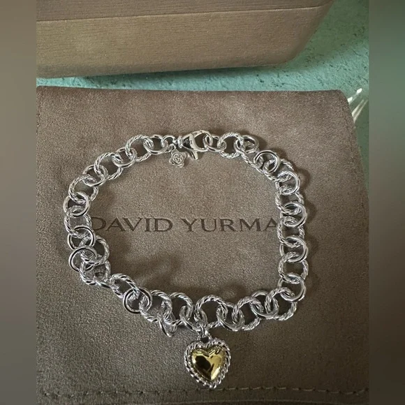 David Yurman
Cable Collectibles® Cookie
Classic Heart Bracelet,
4.5mm - Picture 5 of 16